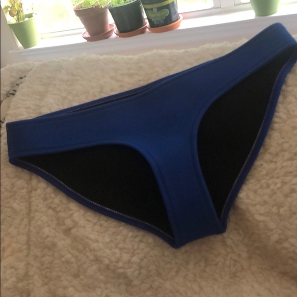 NWOT Triangl Neoprene Bikini Bottom - Picture 3 of 5